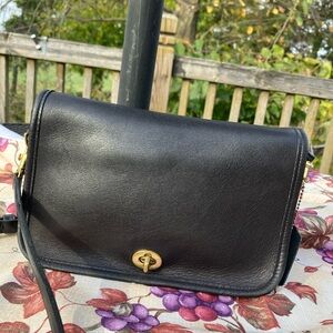 COACH Vintage 9755 Pocket Crossbody Bag